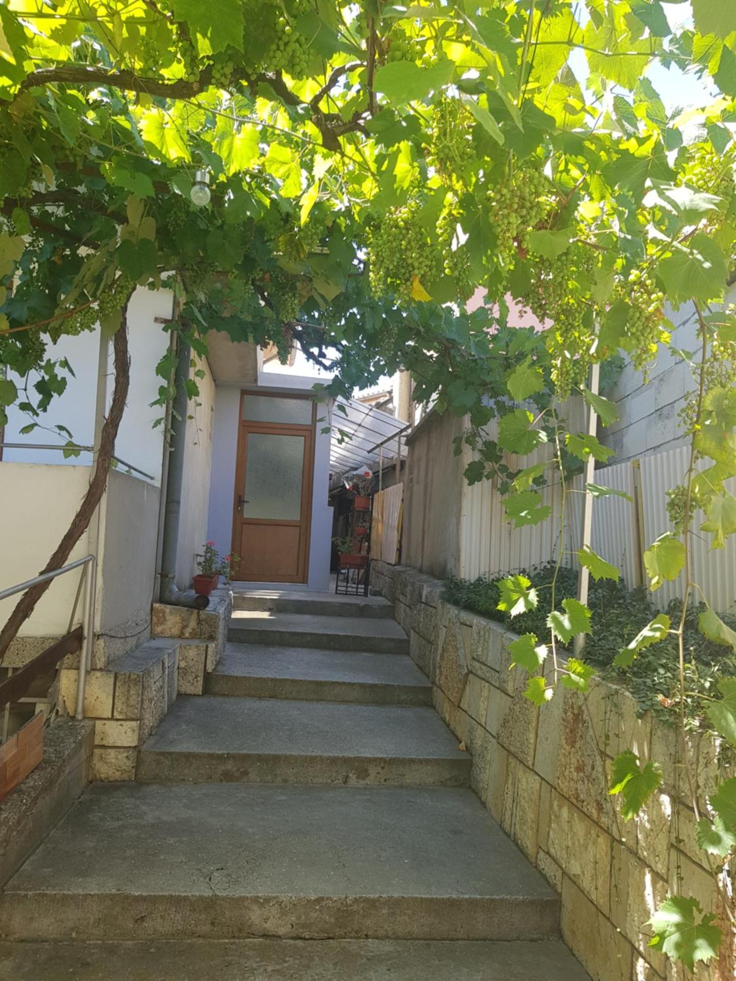 Guest Rooms Radost Balchik Ngoại thất bức ảnh