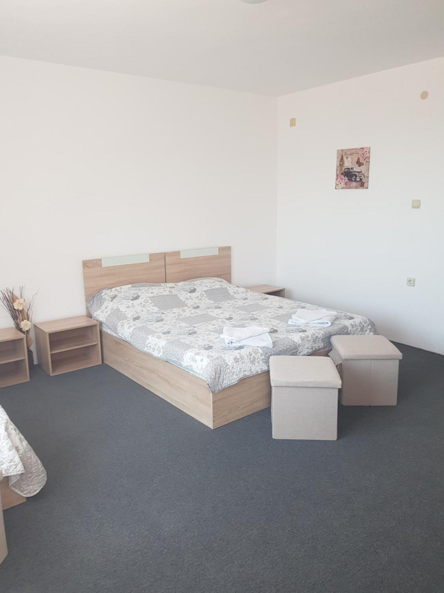 Guest Rooms Radost Balchik Ngoại thất bức ảnh