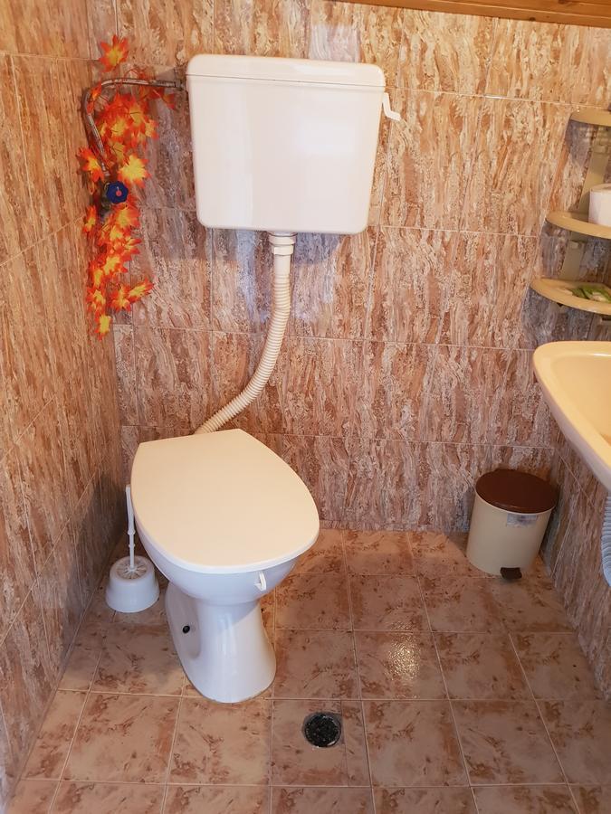 Guest Rooms Radost Balchik Ngoại thất bức ảnh