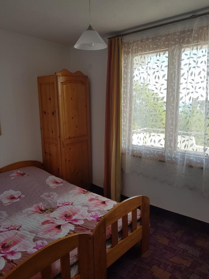 Guest Rooms Radost Balchik Ngoại thất bức ảnh
